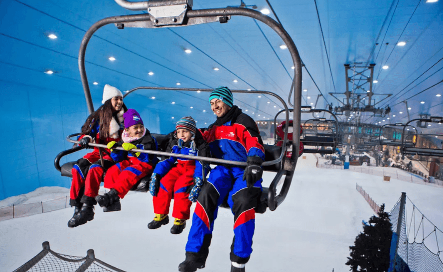 Ski Dubai: Snow Premium with Penguin Encounter - Image 2